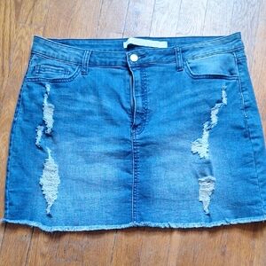 Tinseltown Blue Distressed Mini Skirt